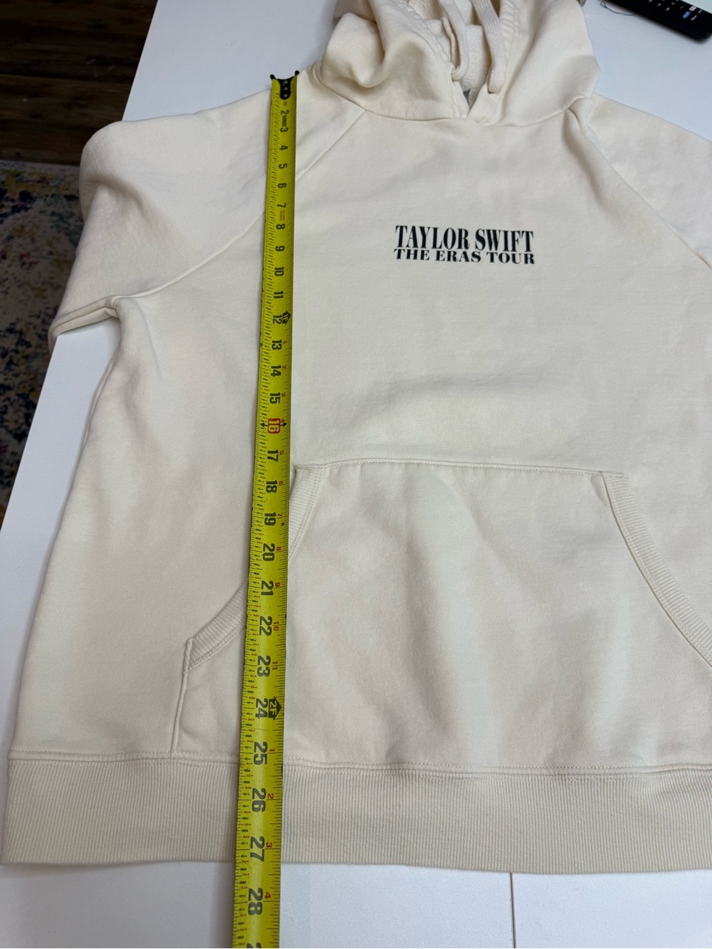 Taylor Swift The Eras Tour Beige
Pullover Hoodie with Photo Collage size S - Picture 8 of 11